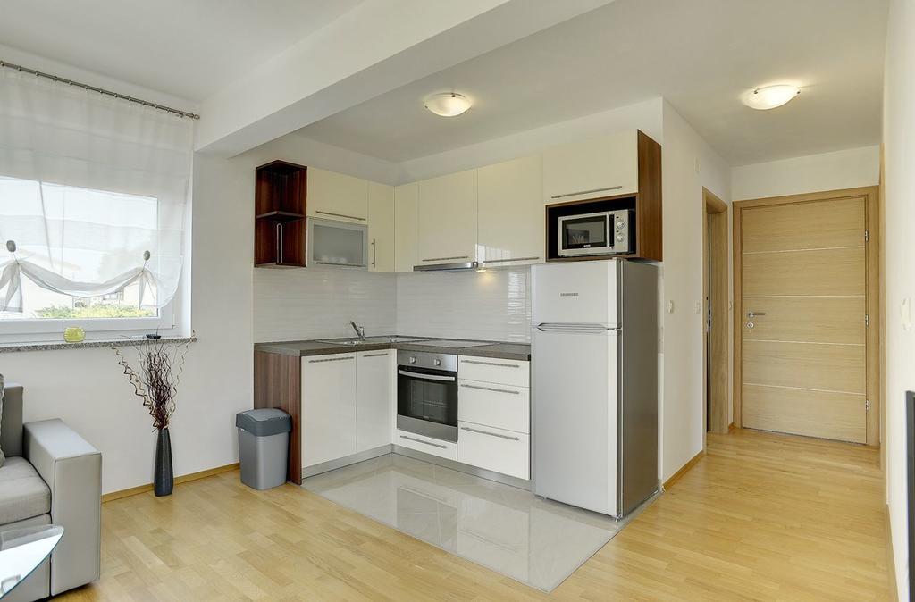 Apartments Kralj Medulin Exterior photo